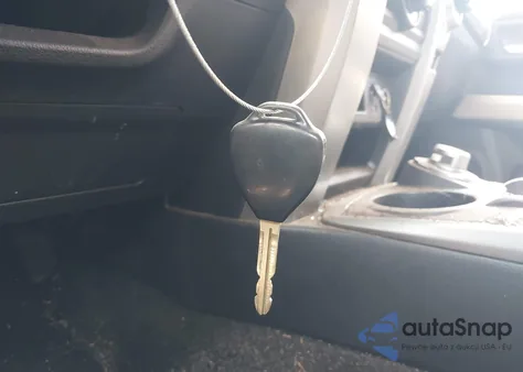 2019 Toyota 4Runner Sr5 z USA, uszkodzony, nr VIN JTEBU5JR3K5657531